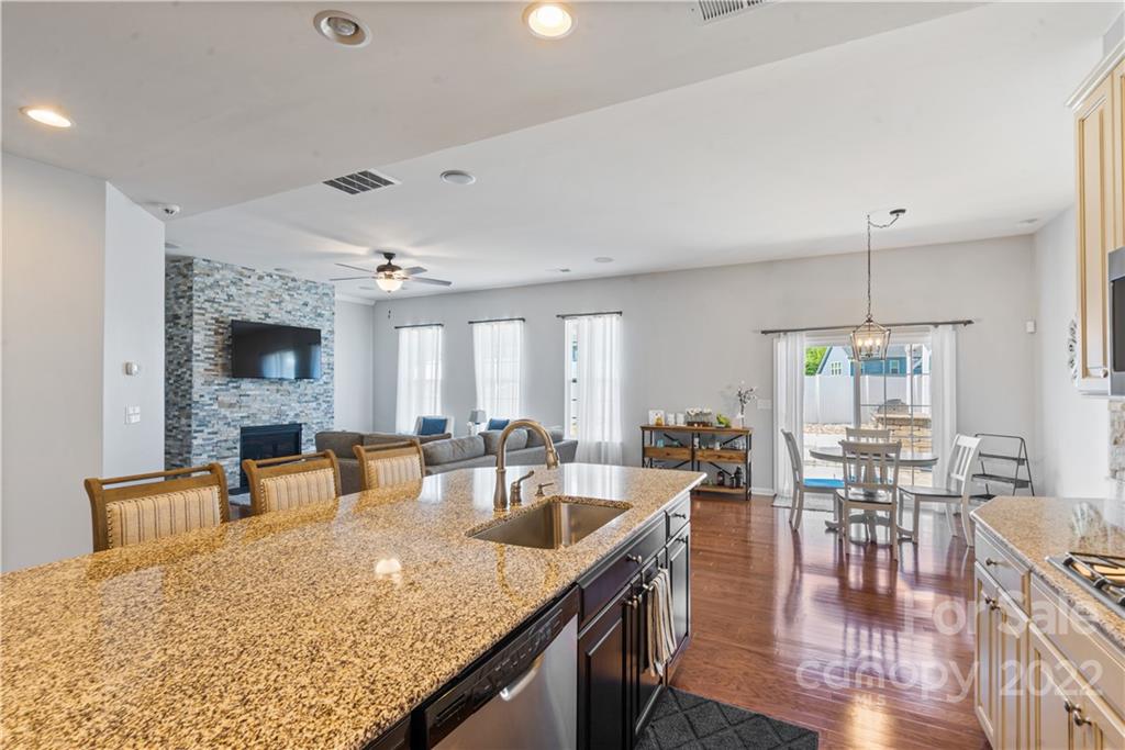 8912 Keller Court
