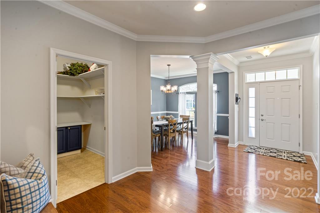 8912 Keller Court