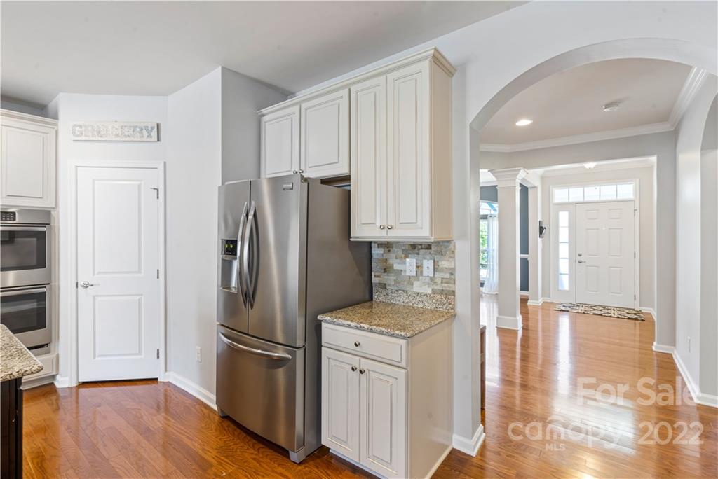 8912 Keller Court