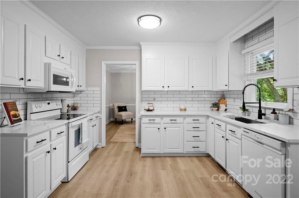 8311 Queensway Place