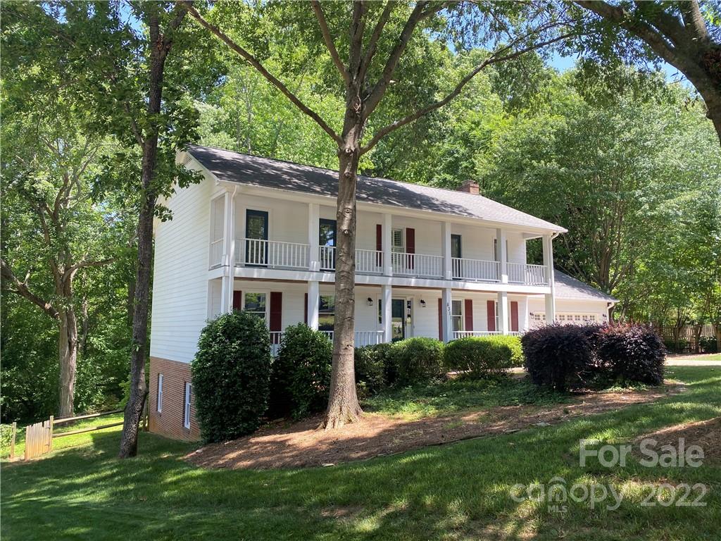 8311 Queensway Place