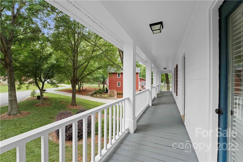 8311 Queensway Place