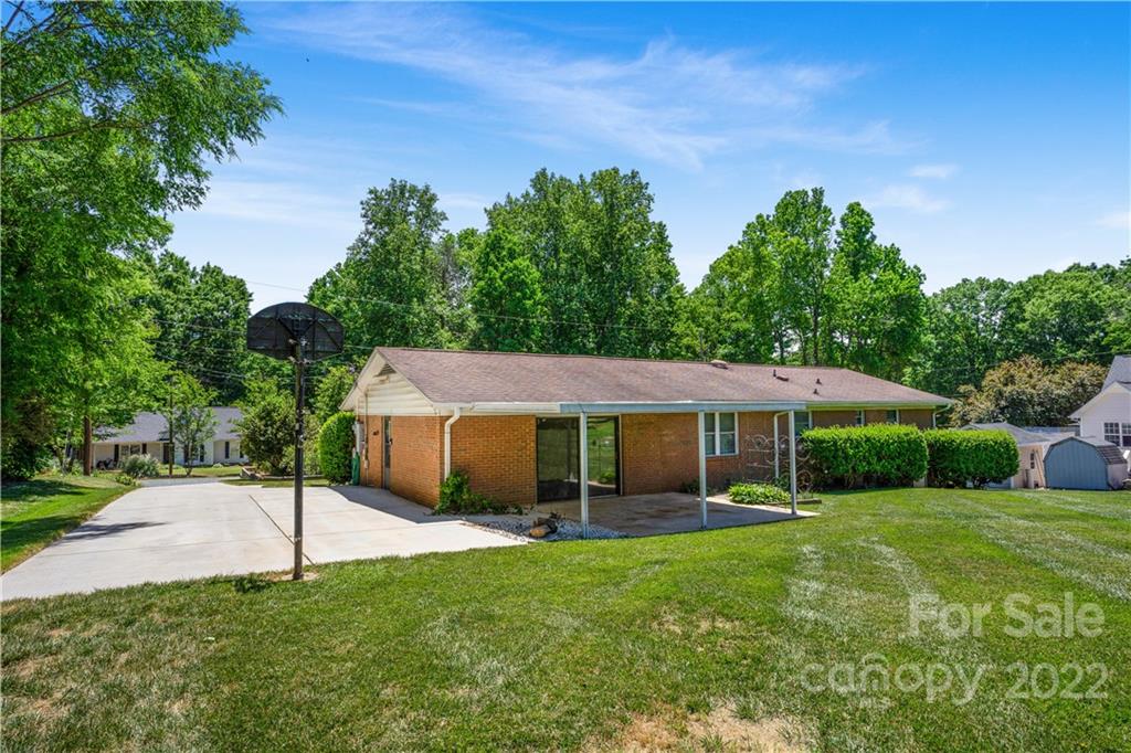 14711 Brighton Place
