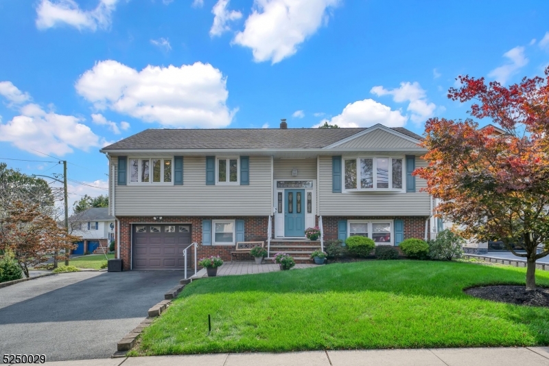 25 Field Rd