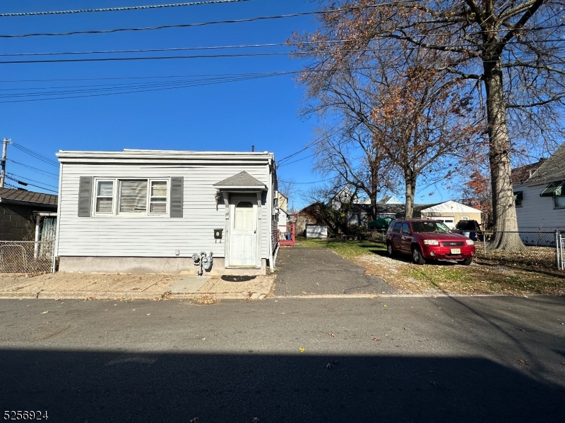 57 Franklin Ave