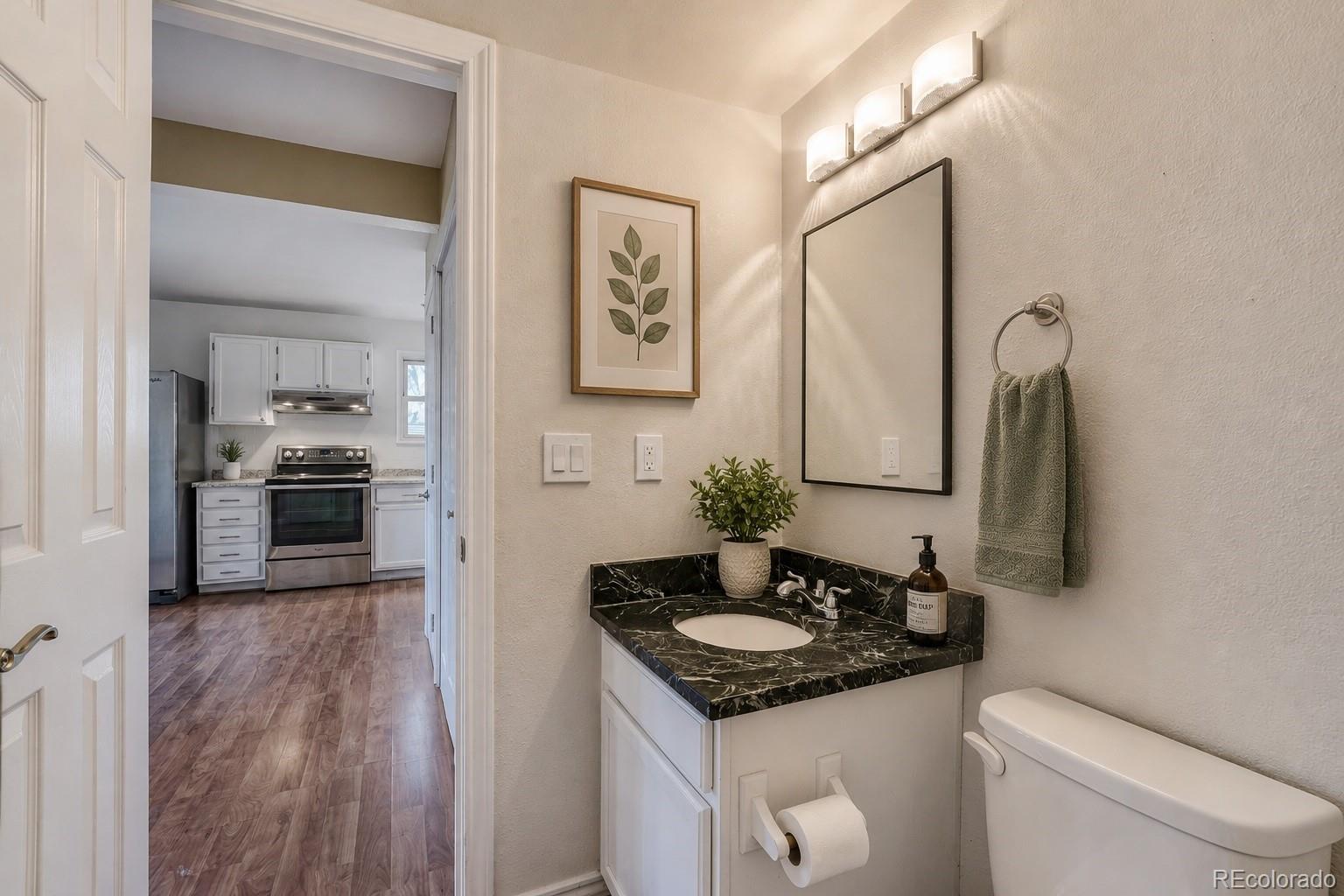 1160 S Clinton Street Unit: 40