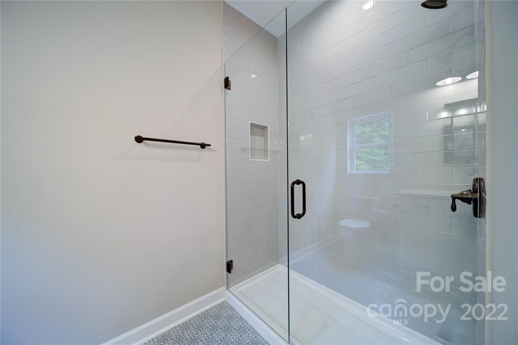 226 W Glendale Avenue