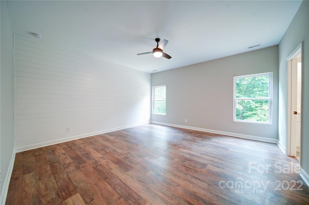 226 W Glendale Avenue
