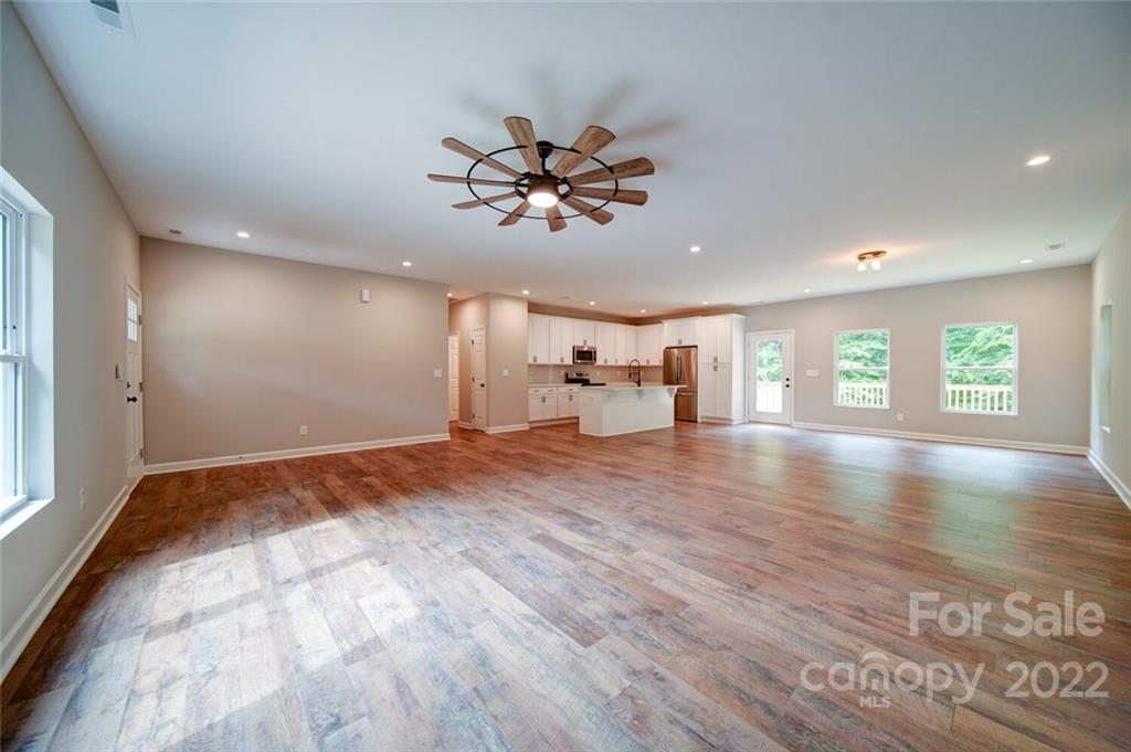 226 W Glendale Avenue