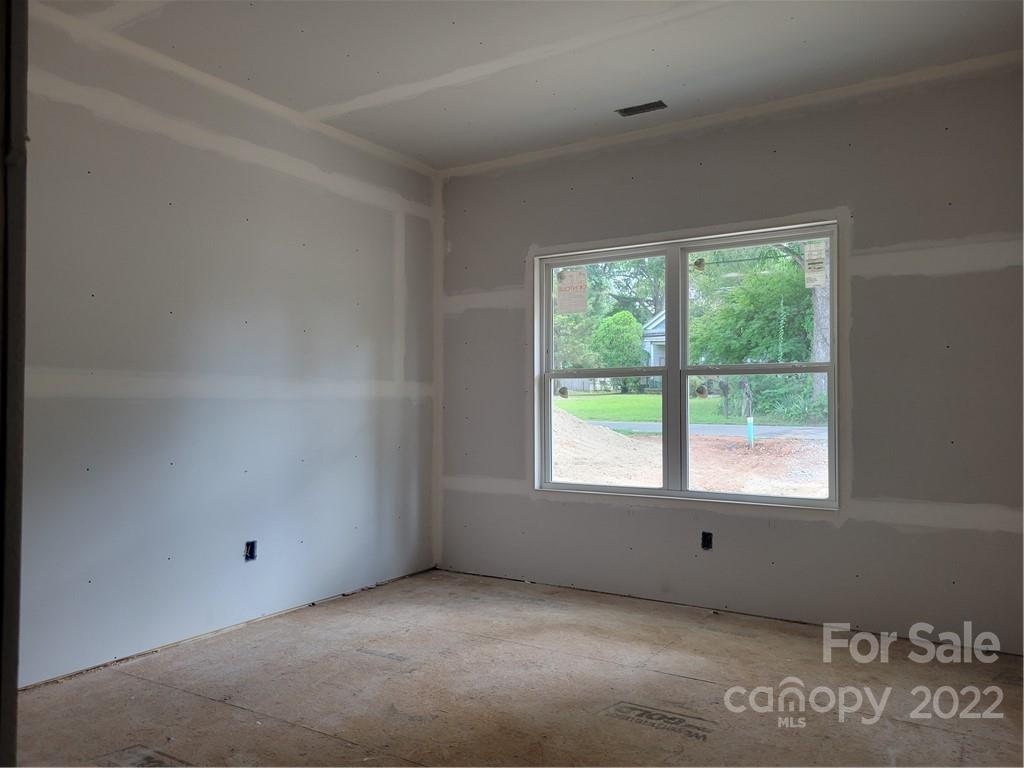 226 W Glendale Avenue