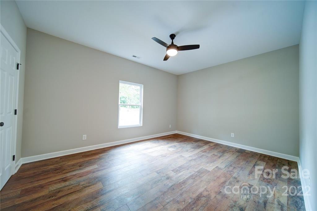226 W Glendale Avenue