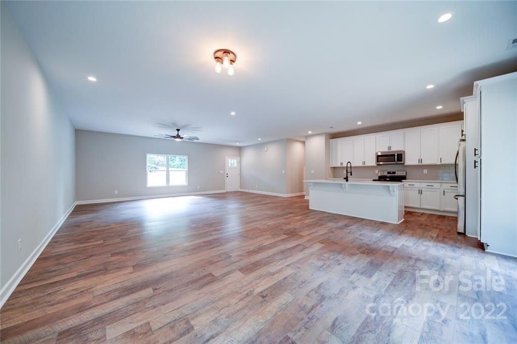 226 W Glendale Avenue