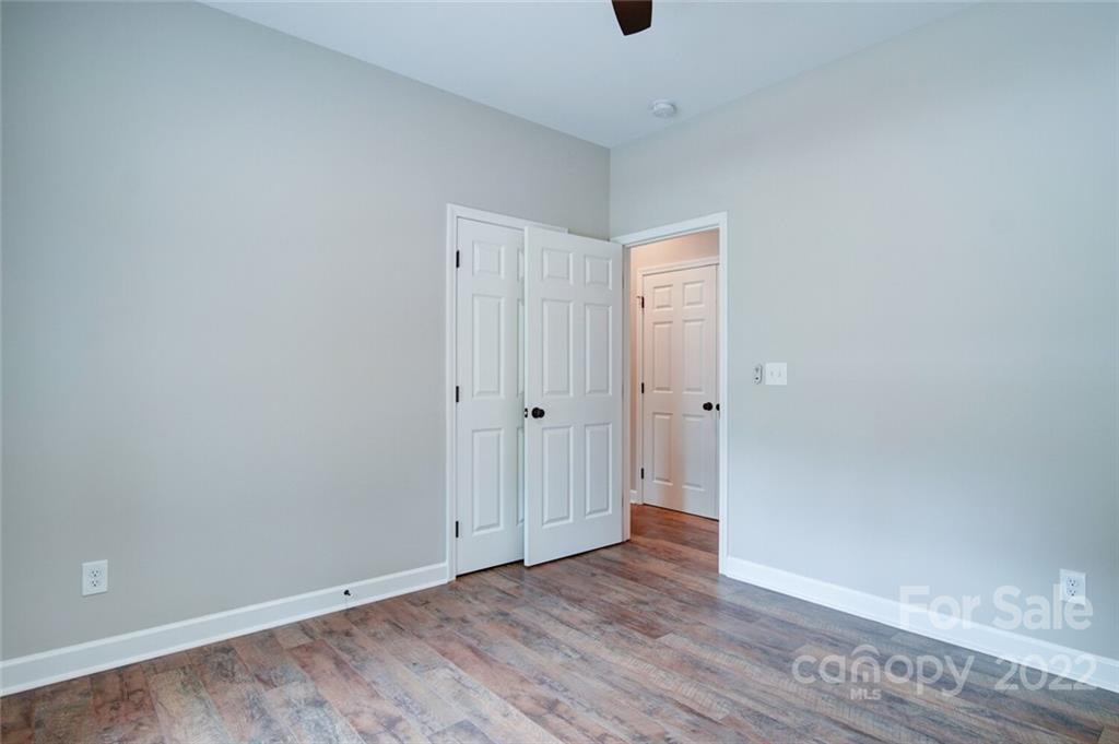 226 W Glendale Avenue