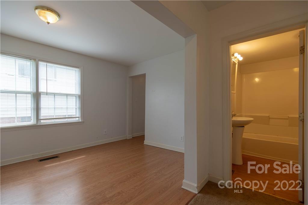 225 Eden Street