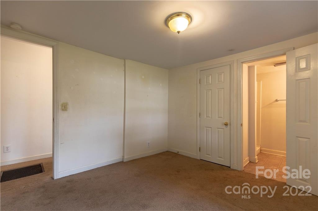 225 Eden Street