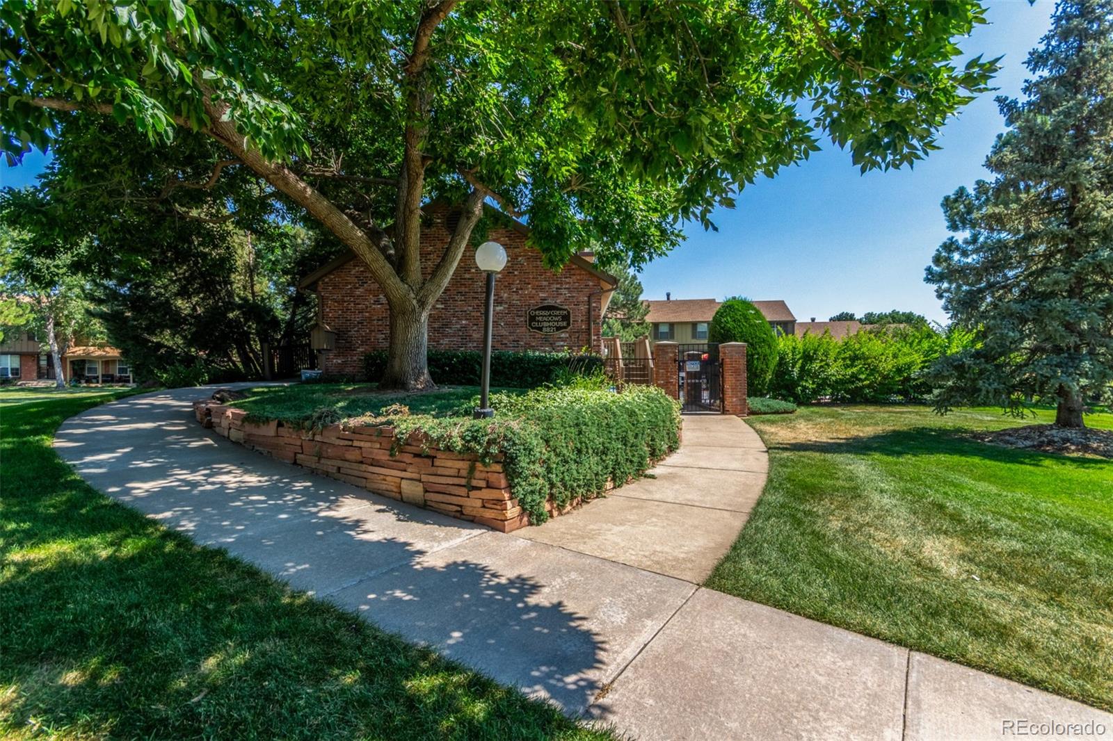 8752 E Amherst Drive