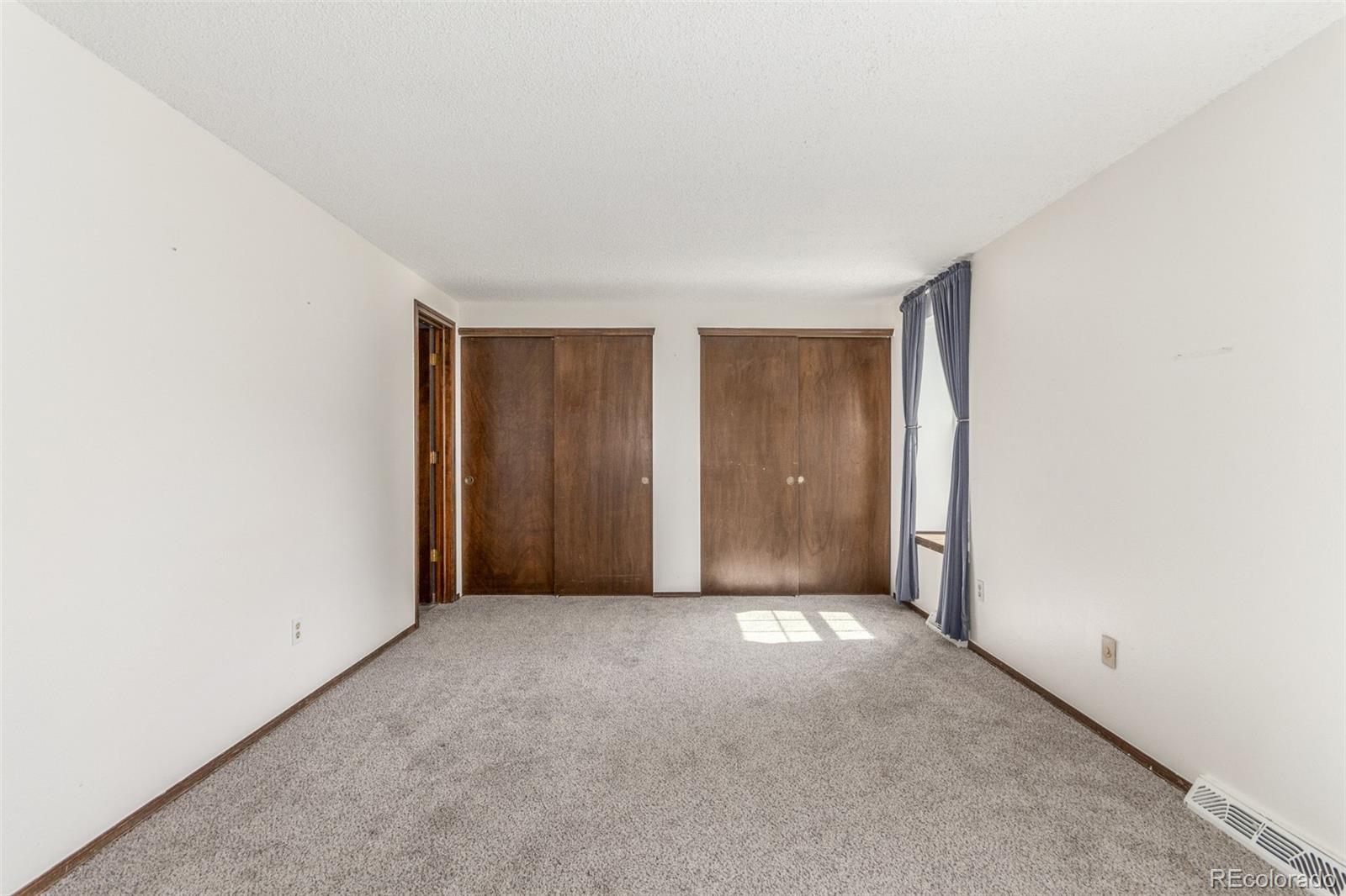 8752 E Amherst Drive