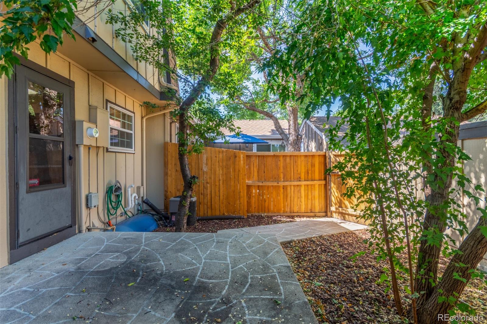 8752 E Amherst Drive