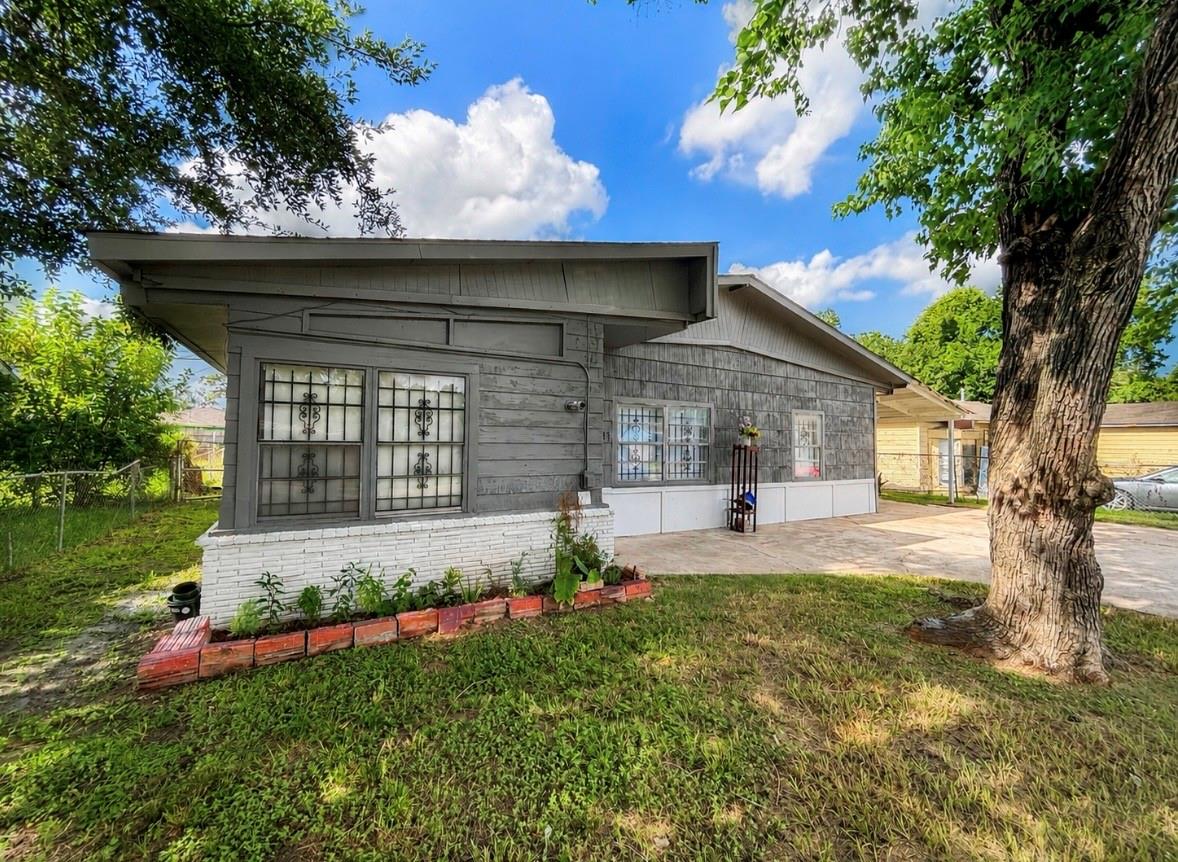 9113 Oak Knoll Lane