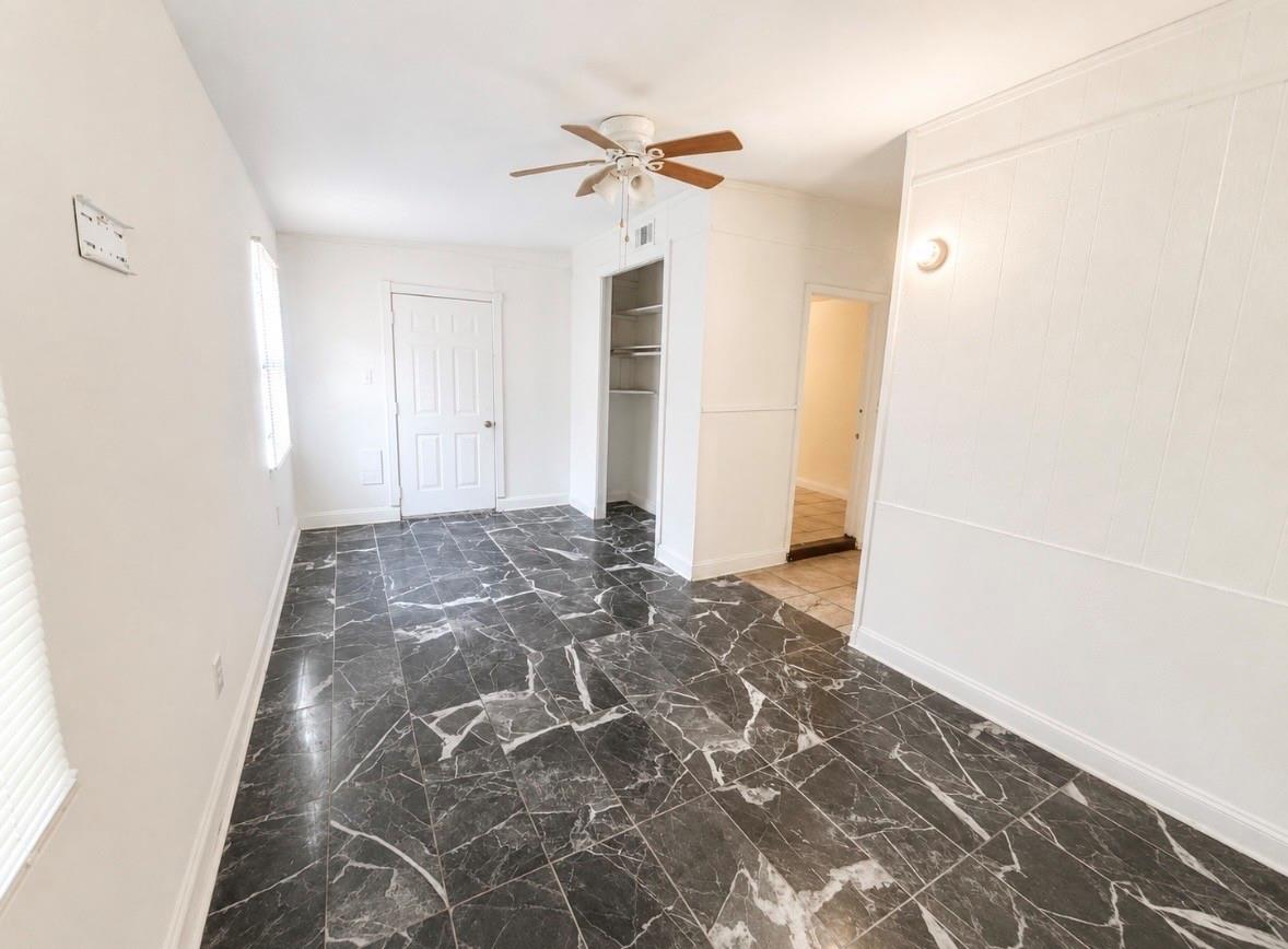 9113 Oak Knoll Lane