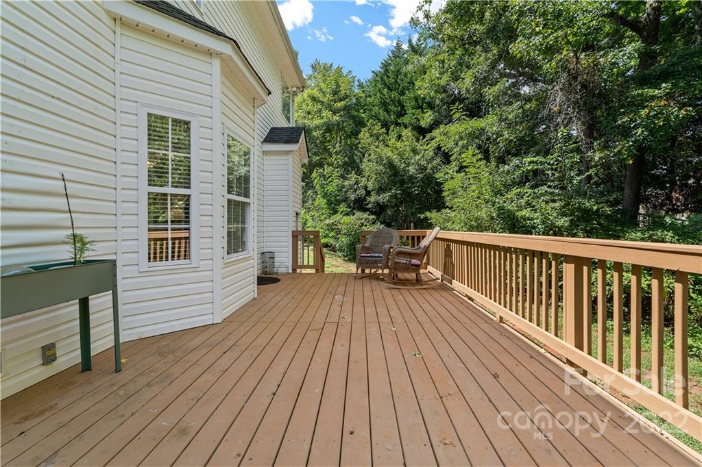 12735 Mcginnis Lane