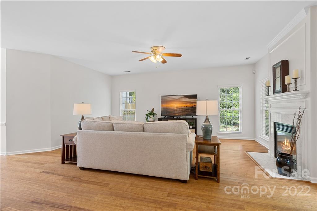12735 Mcginnis Lane