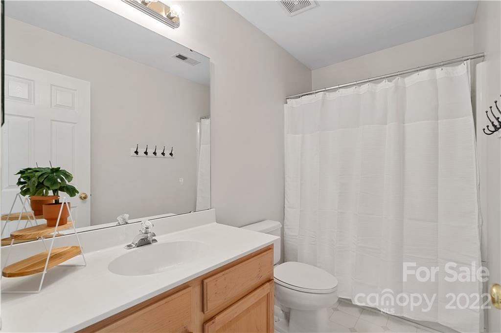 12735 Mcginnis Lane