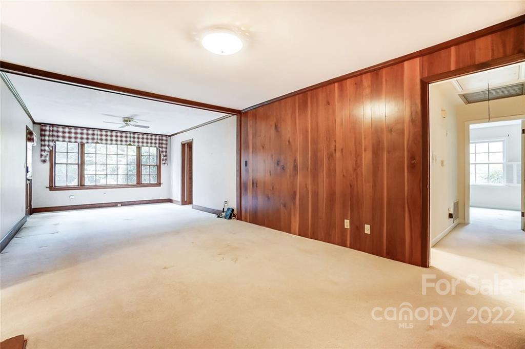 3813 Kitley Place