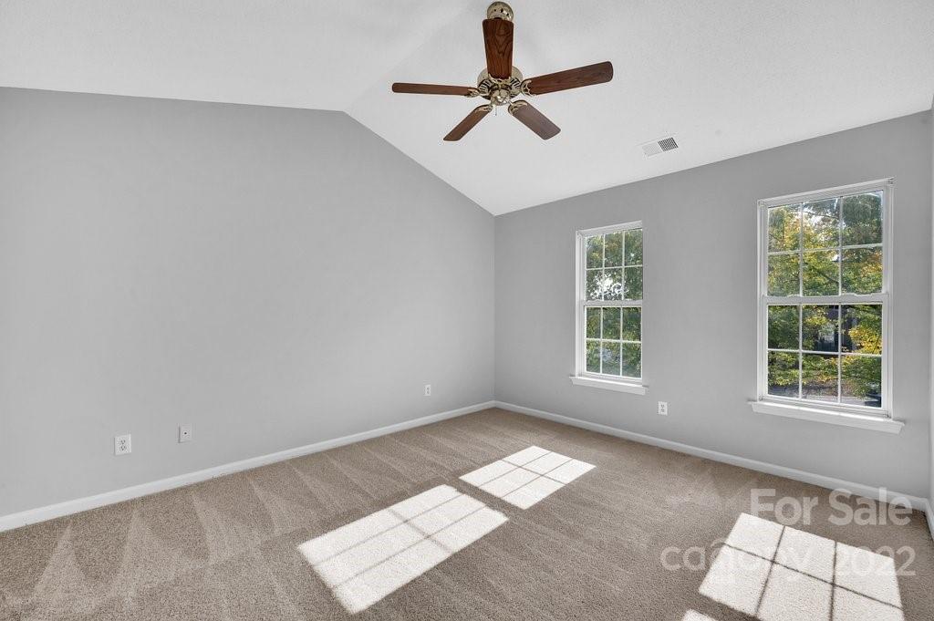 1909 Safflower Circle