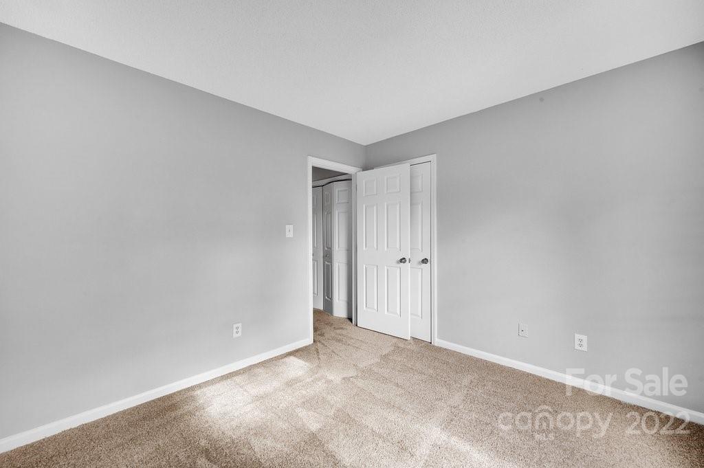 1909 Safflower Circle