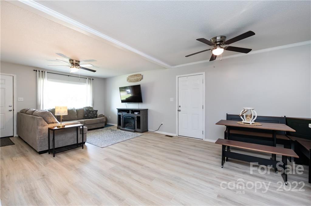 4616 Merrywood Lane