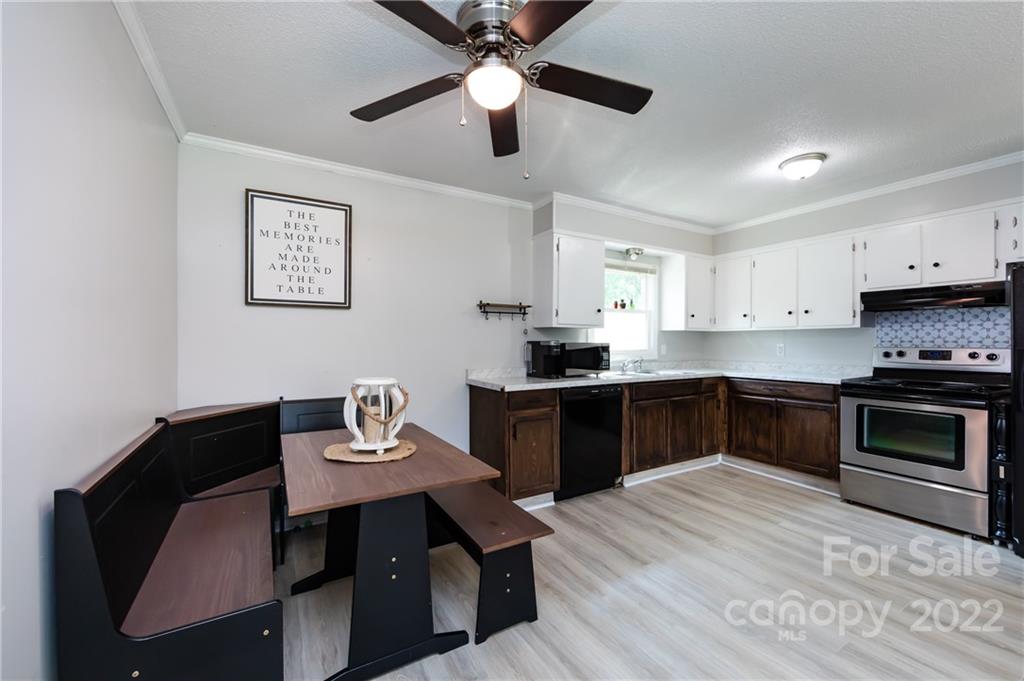 4616 Merrywood Lane