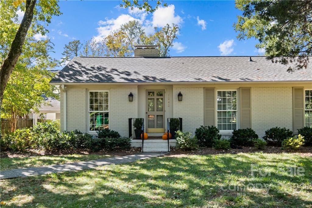 1242 Chandler Place