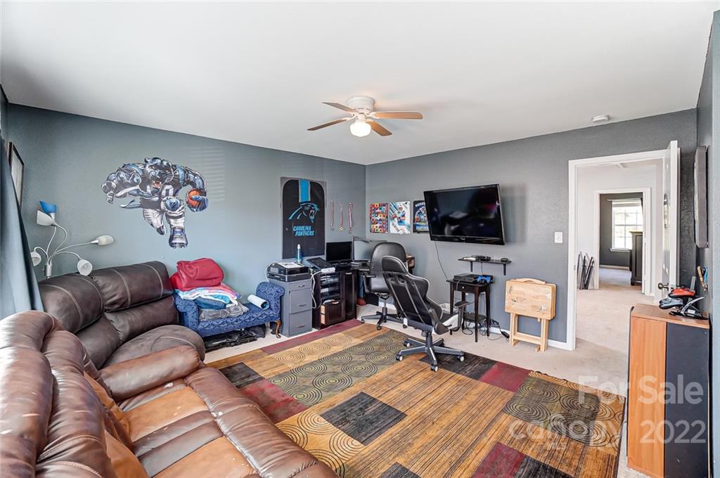 9612 Eagle Feathers Drive