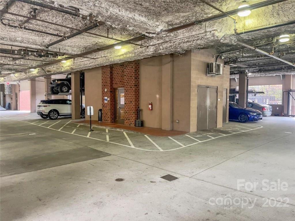 715 N Graham Street Unit: #308