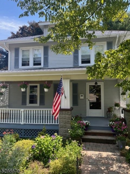 48 Hill St