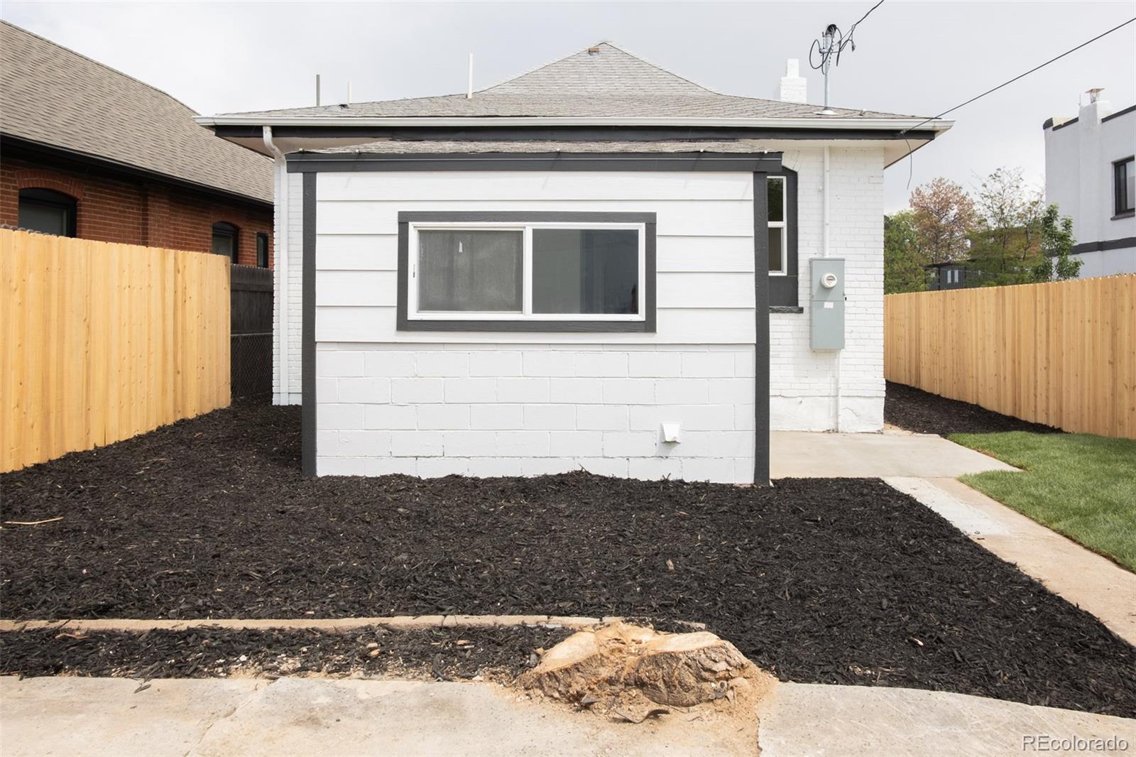 4027 Navajo Street