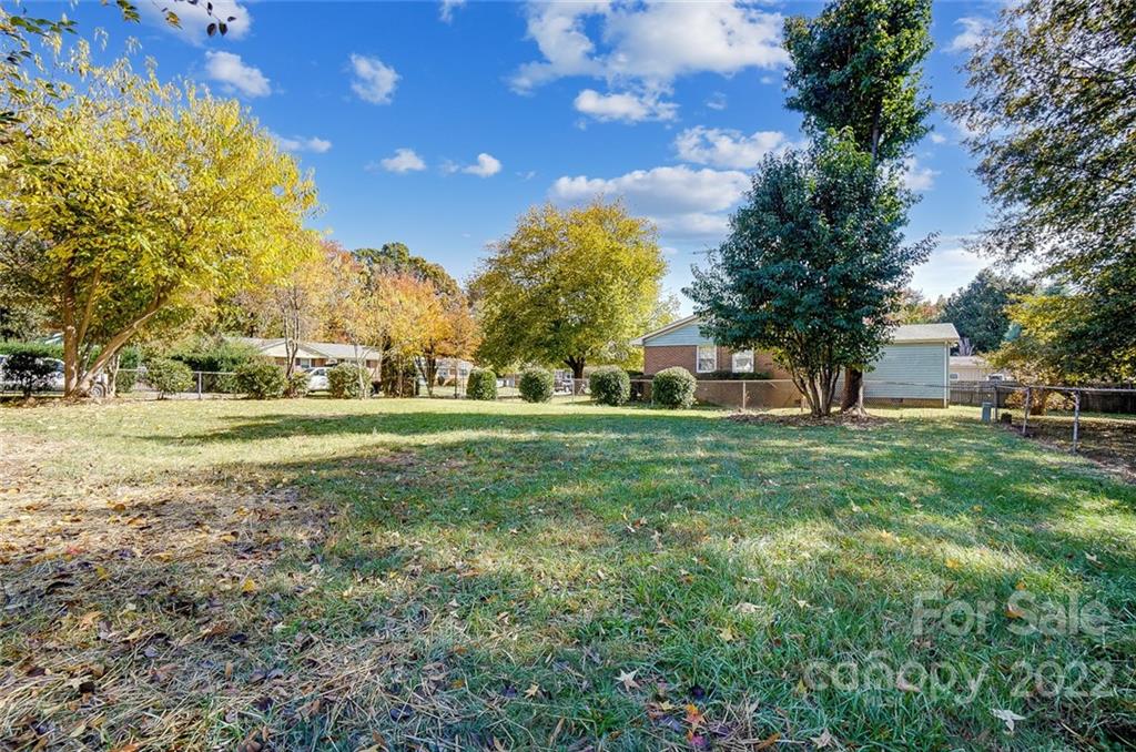 1324 Pondella Drive