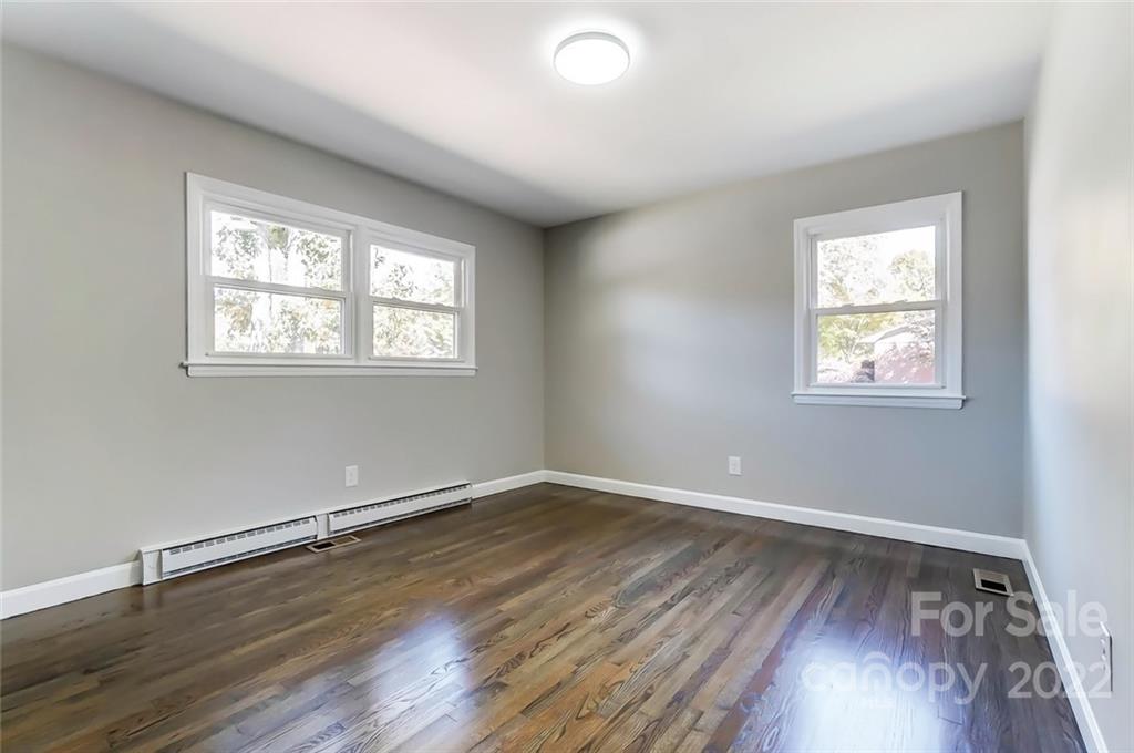 1324 Pondella Drive