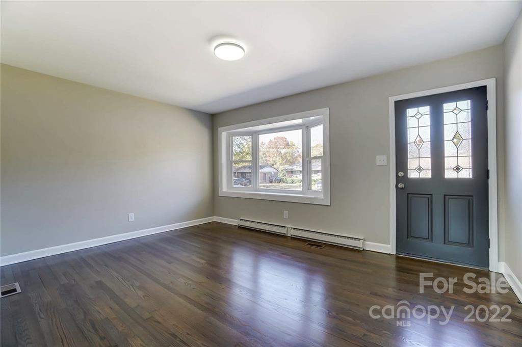1324 Pondella Drive