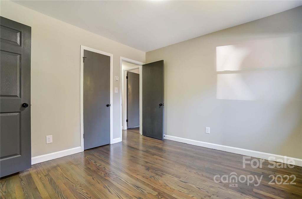 1324 Pondella Drive