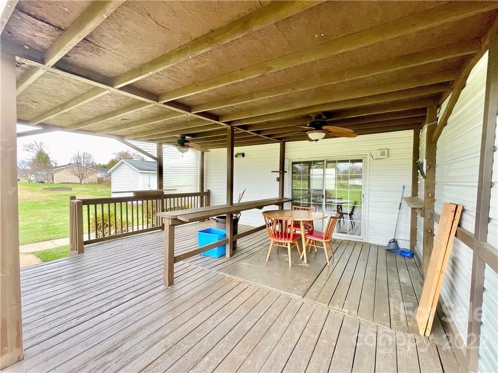 116 Deer Valley Drive