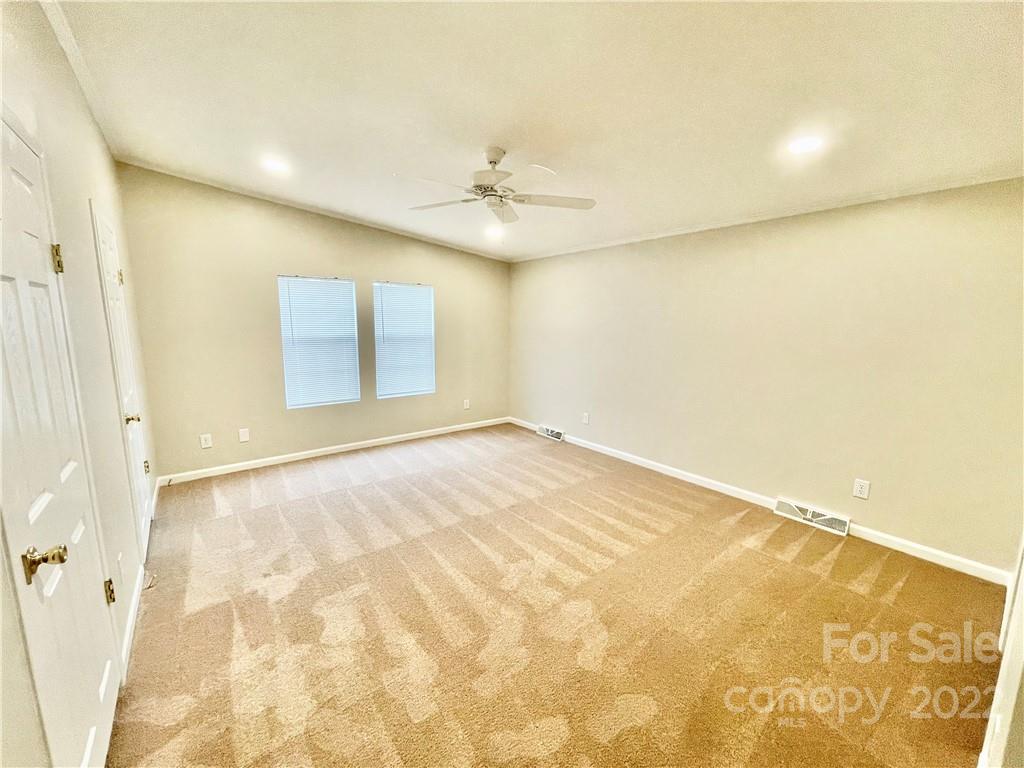 116 Deer Valley Drive
