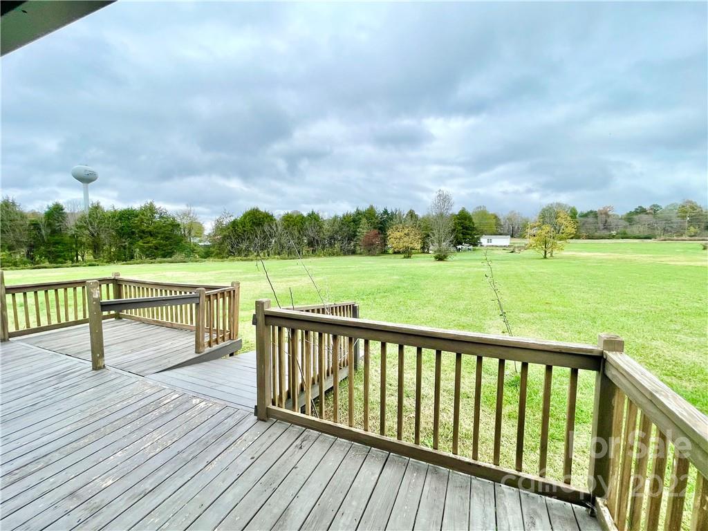 116 Deer Valley Drive