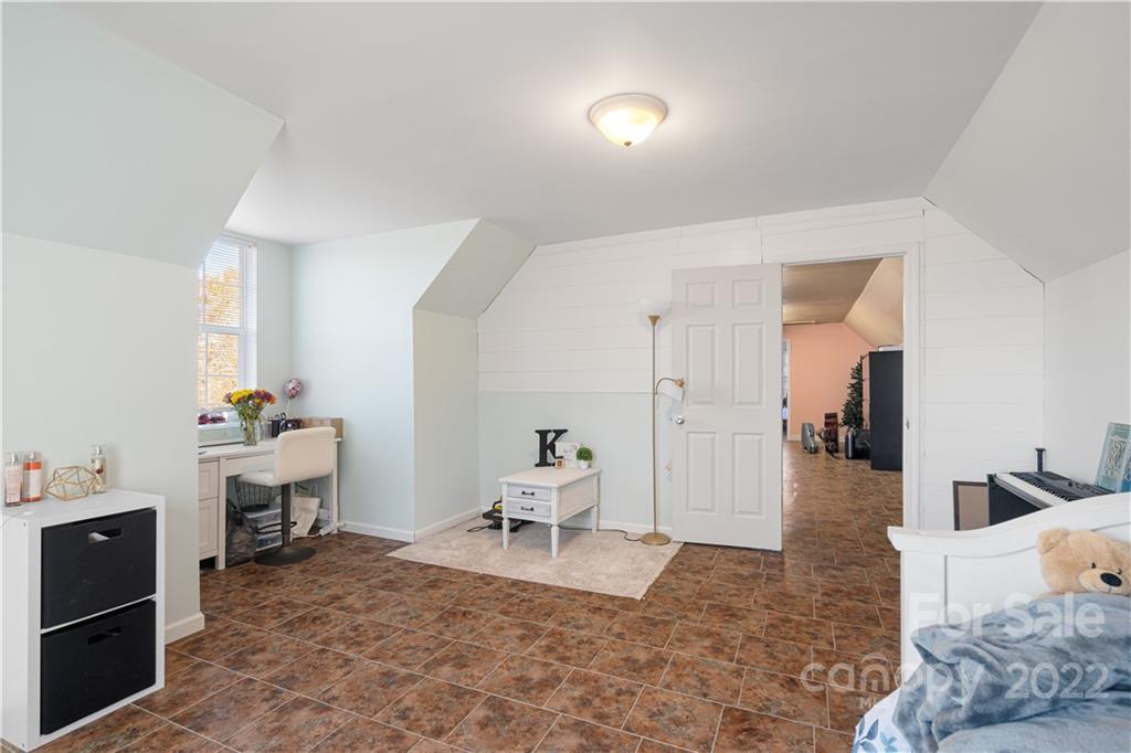 3698 Innes Lane