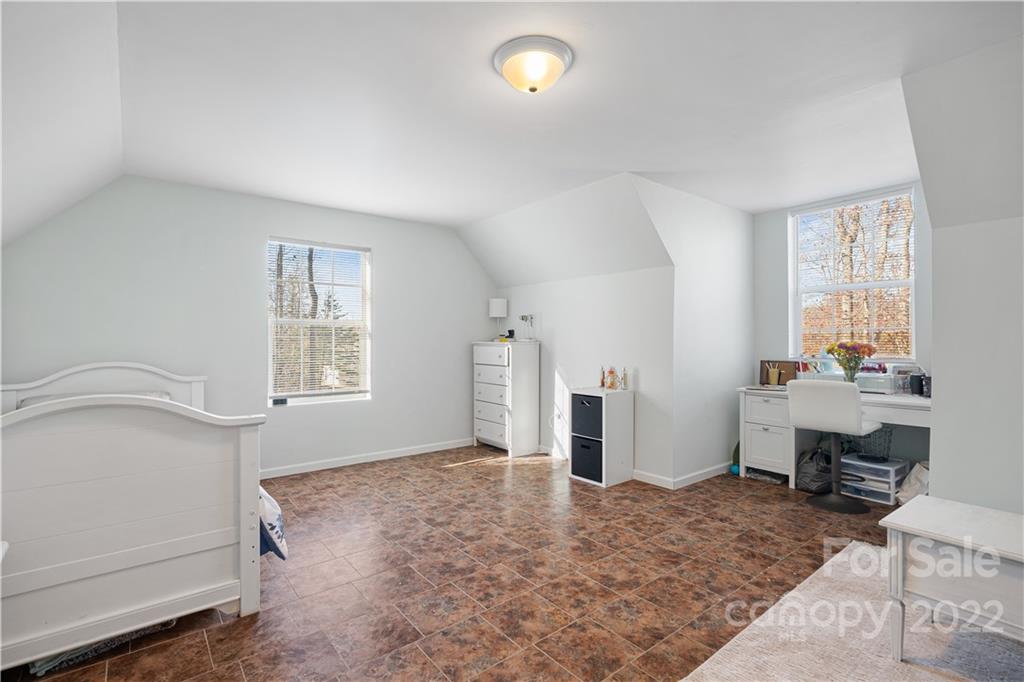 3698 Innes Lane