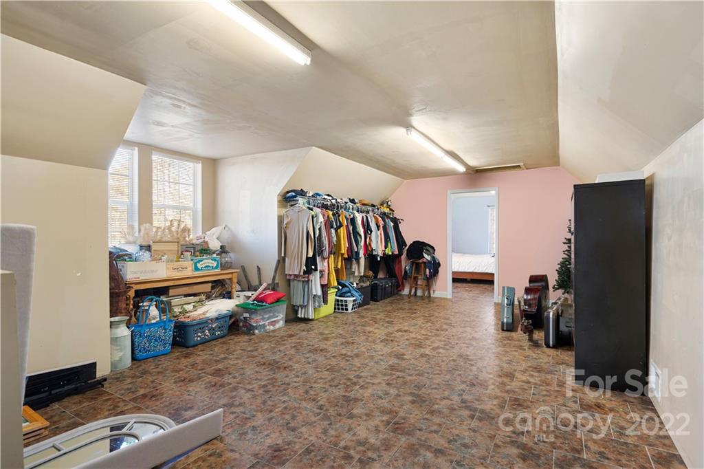 3698 Innes Lane