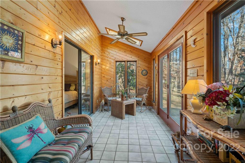 134 Sweetbriar Lane