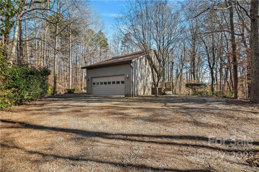 134 Sweetbriar Lane