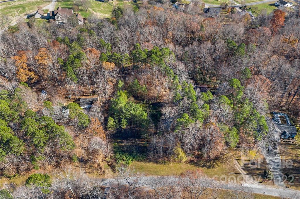 134 Sweetbriar Lane